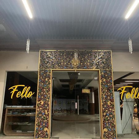 Fello B&B Hostel Легиан Екстериор снимка